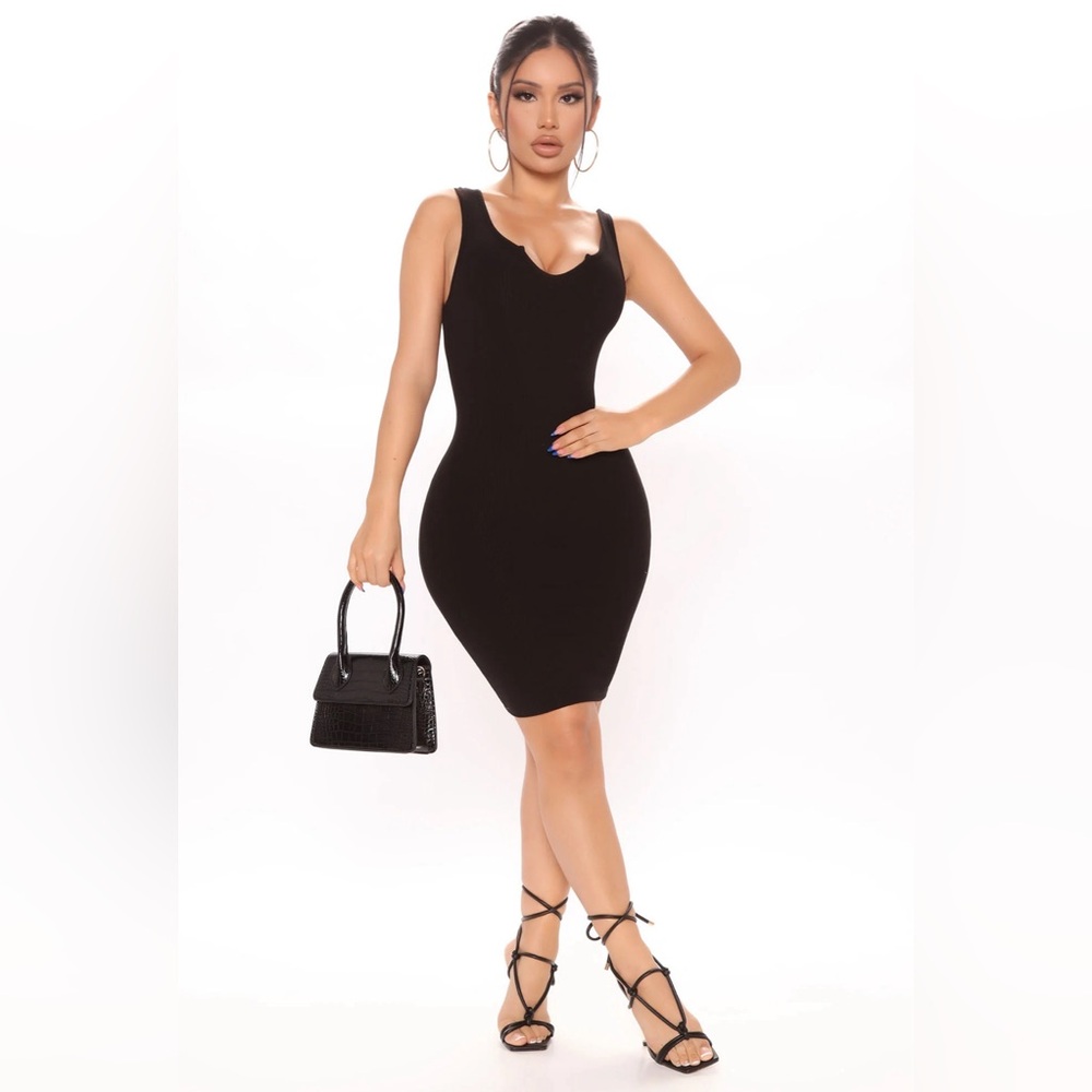 Fashion Nova Black Heavy Ribbed Notch Front Sleeveless Bodycon Mini Dress